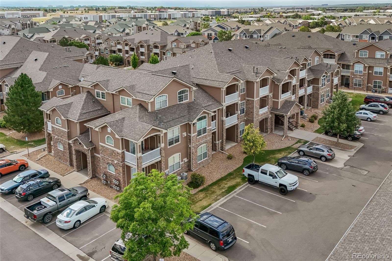 7440 S Blackhawk Street Unit: 4-305