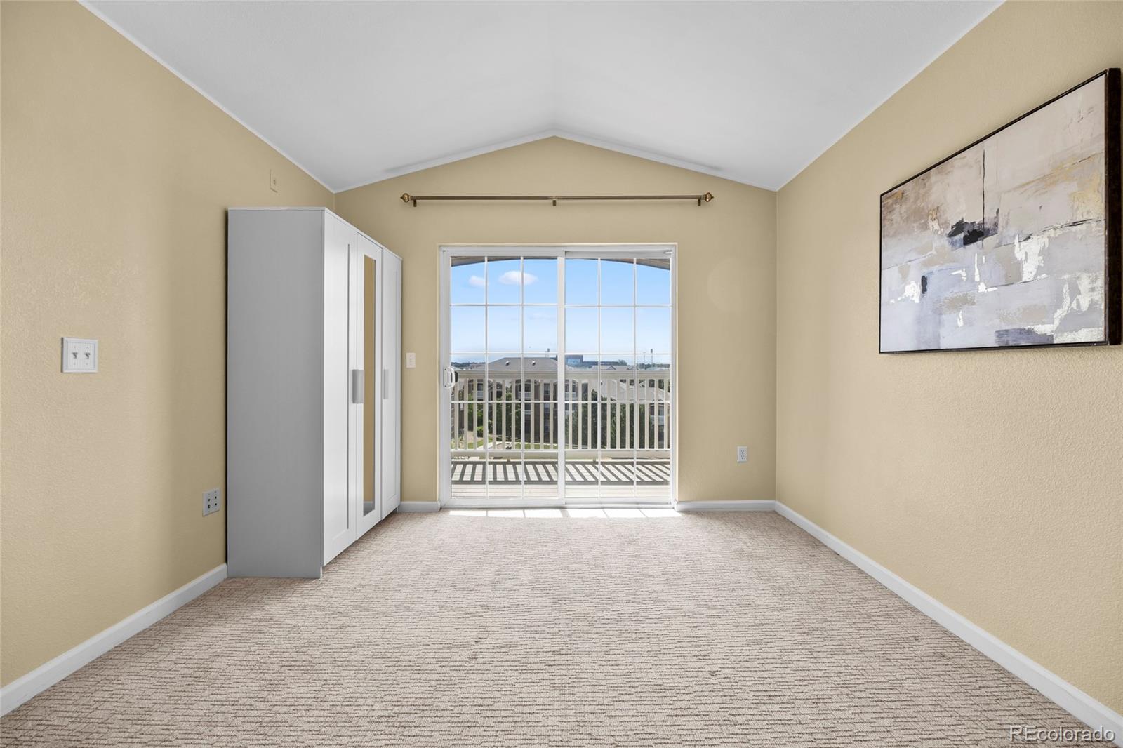 7440 S Blackhawk Street Unit: 4-305