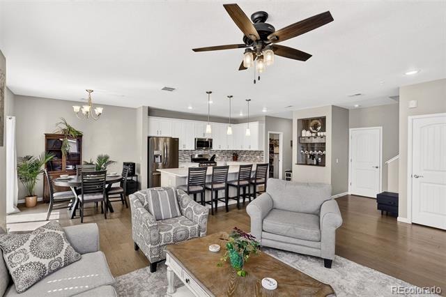 24817 E Calhoun Place Unit: B