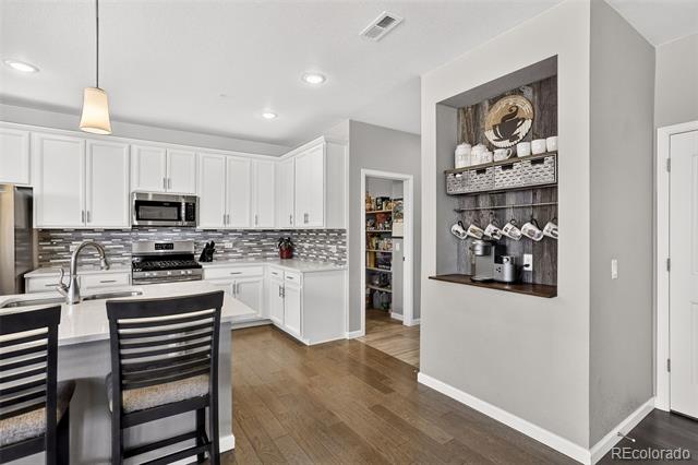 24817 E Calhoun Place Unit: B