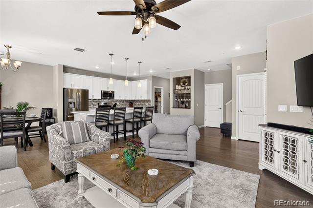 24817 E Calhoun Place Unit: B