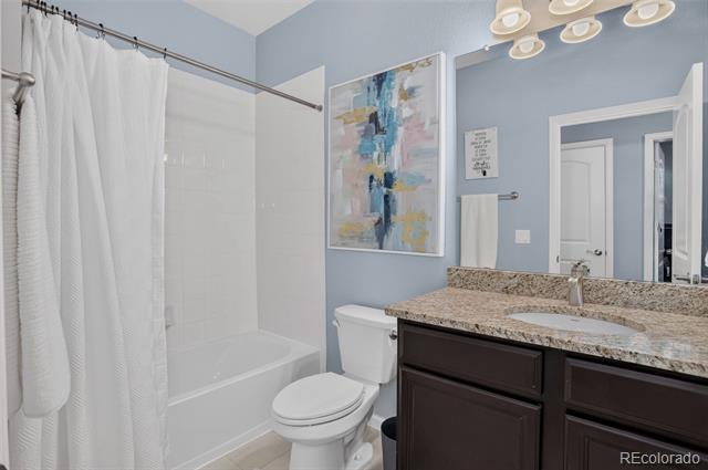 24847 E Calhoun Place Unit: B