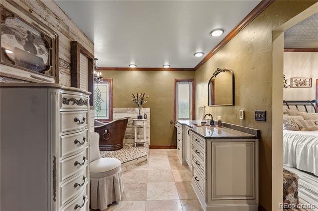 10247 Pine Valley Drive