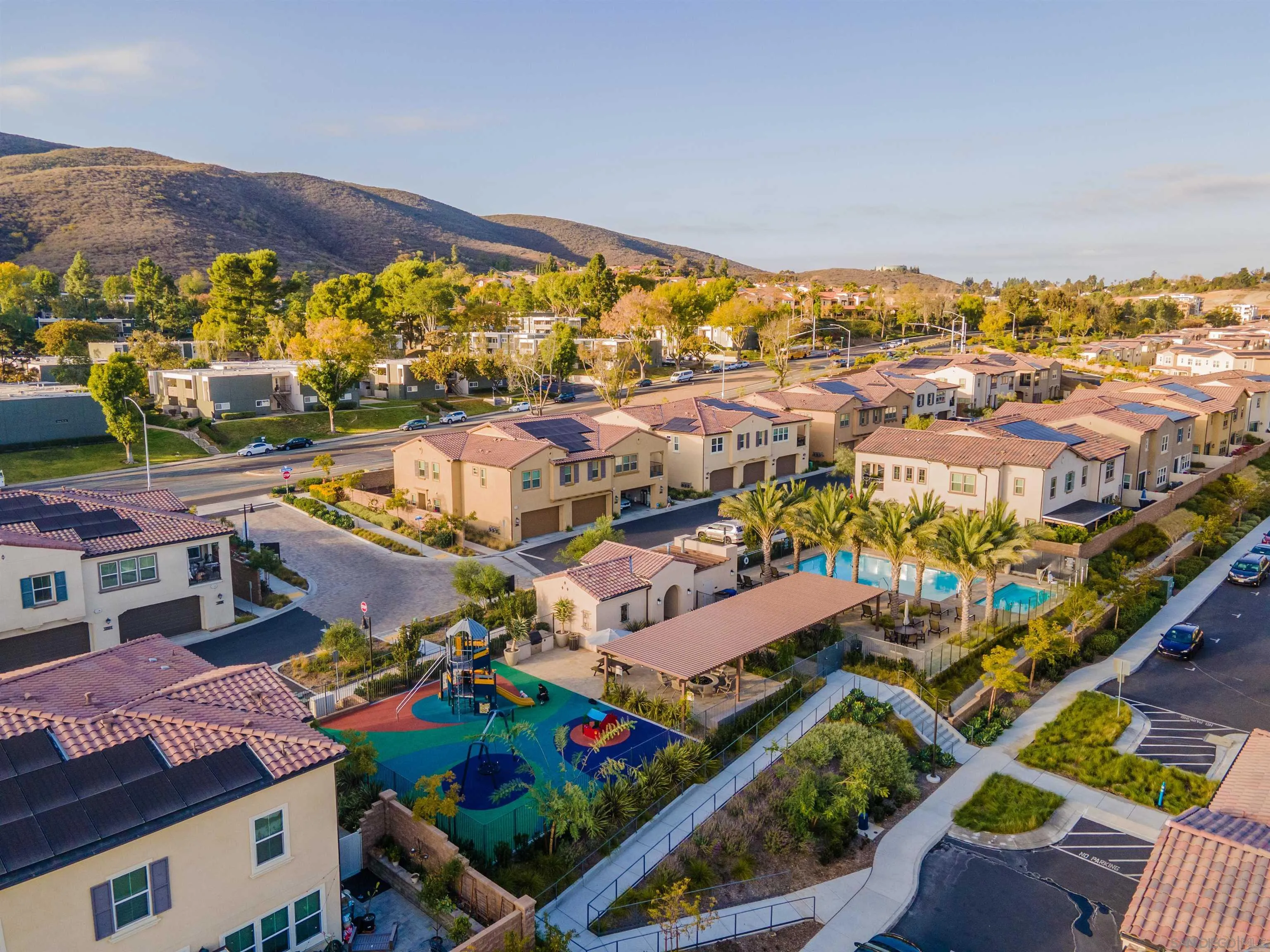 11009 Evelyn Way