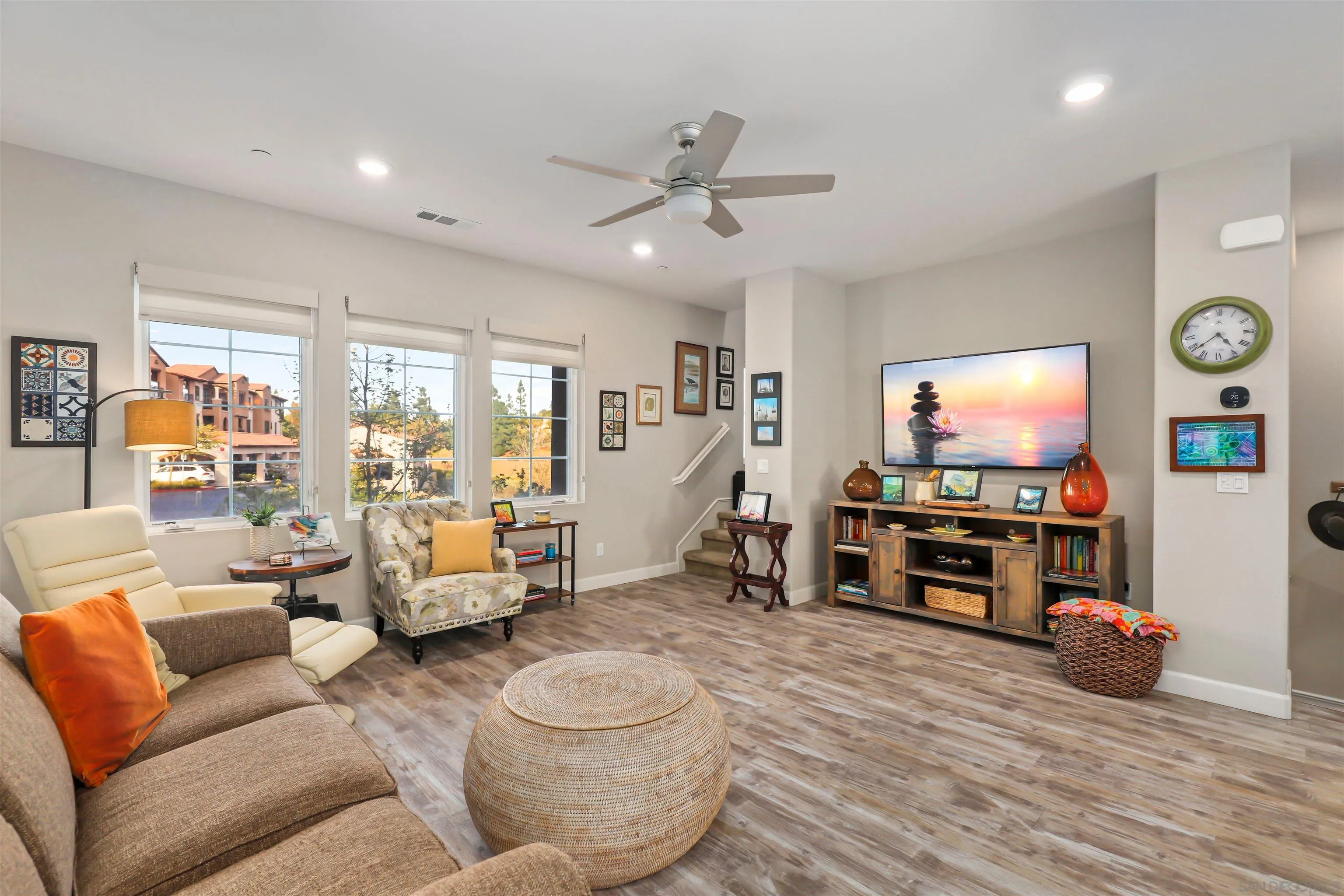 11009 Evelyn Way