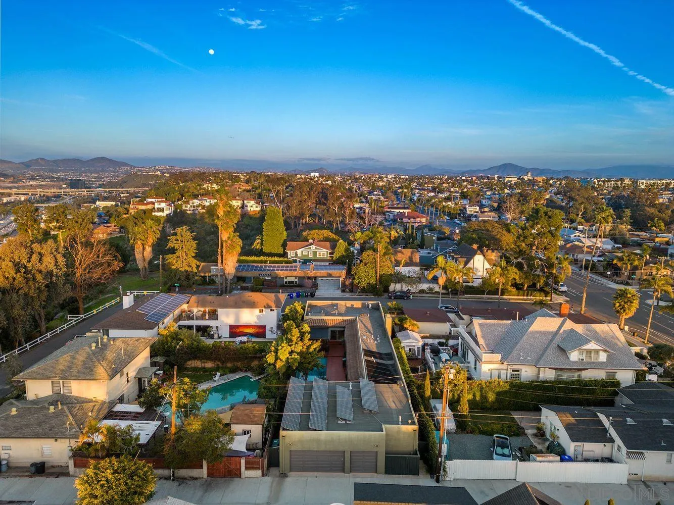 4622 Rhode Island St