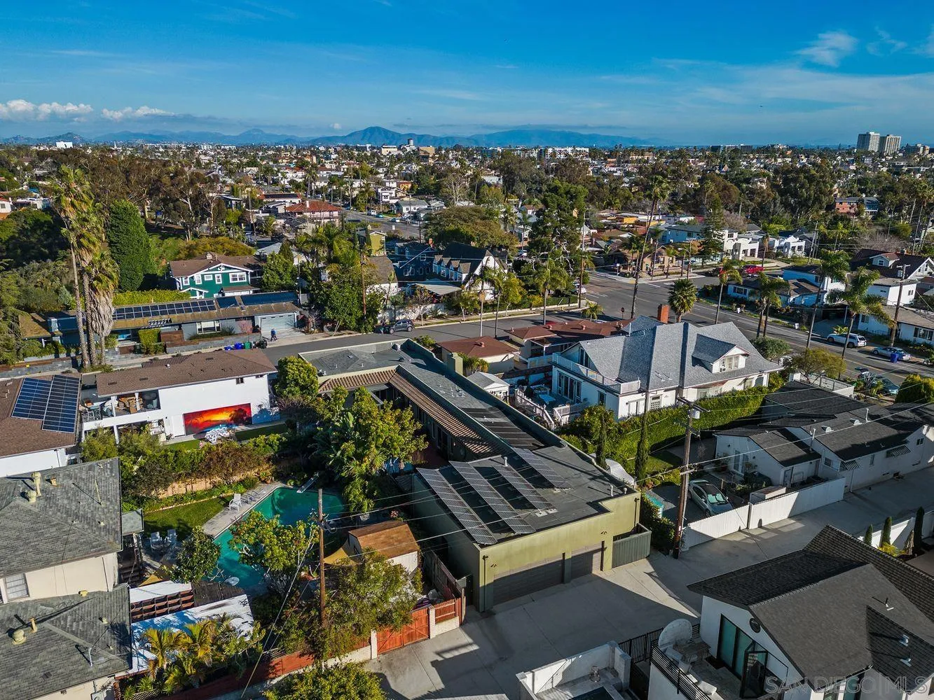 4622 Rhode Island St