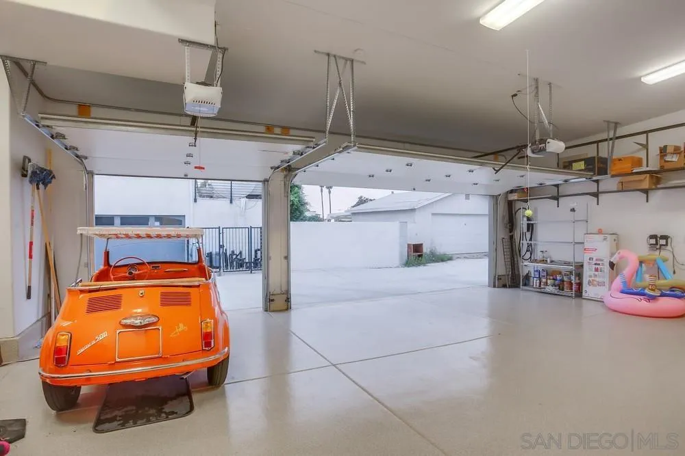 4622 Rhode Island St