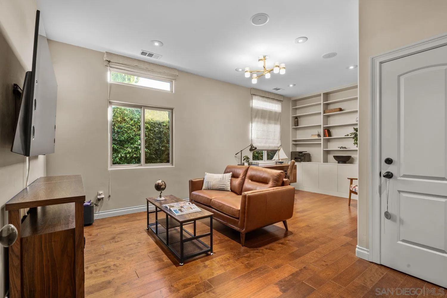 4622 Rhode Island St