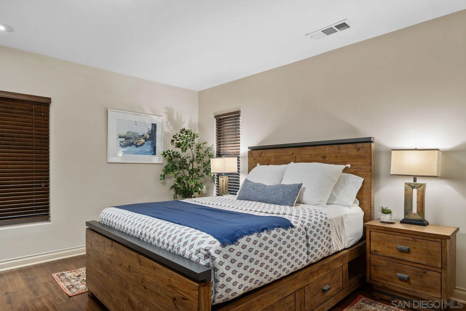 4622 Rhode Island St