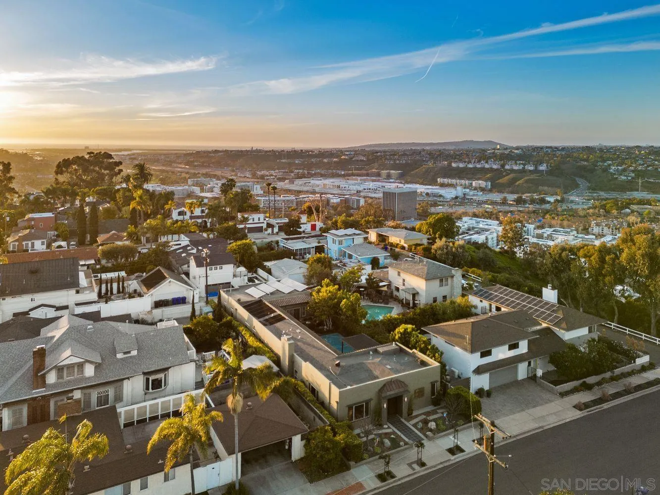 4622 Rhode Island St