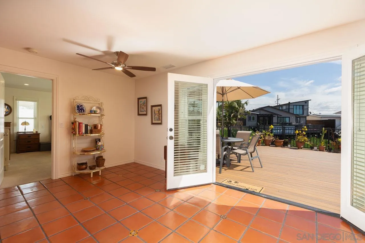 3851 Haiwatha Way