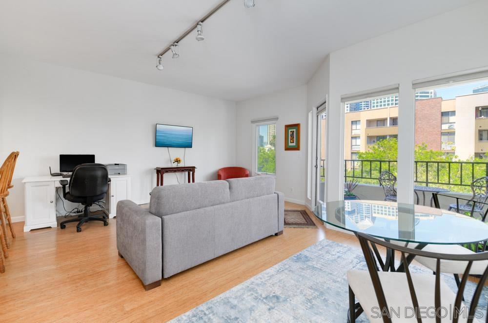 655 Columbia St 303