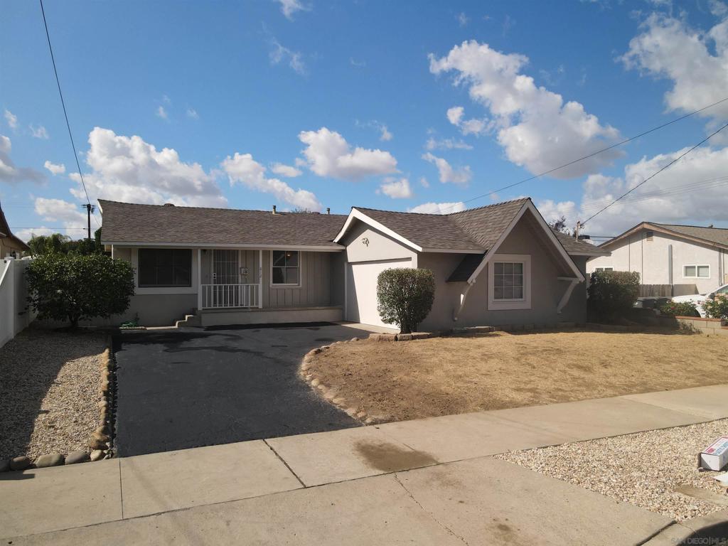 812 Alveda Ave