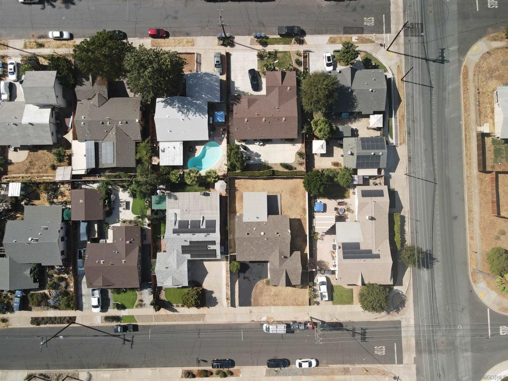 812 Alveda Ave