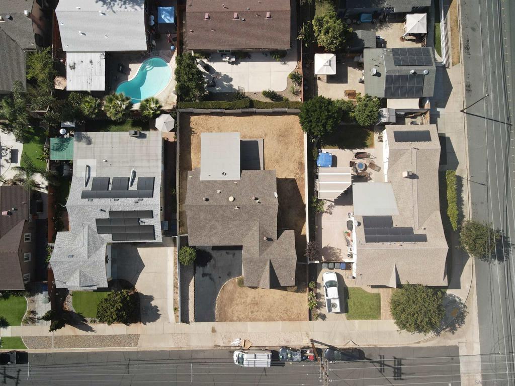 812 Alveda Ave