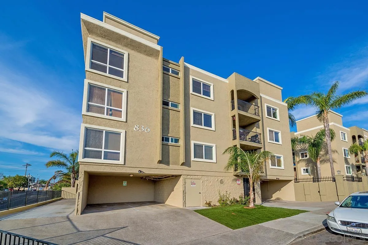 836 W Pennsylvania Ave Unit 217