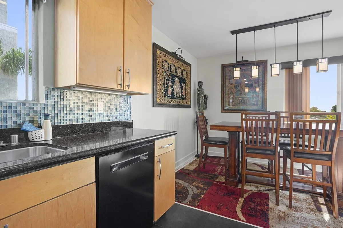 836 W Pennsylvania Ave Unit 217
