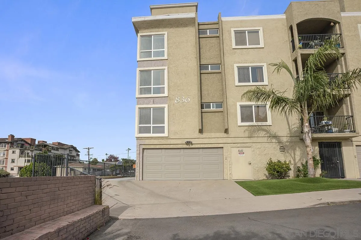 836 W Pennsylvania Ave Unit 217