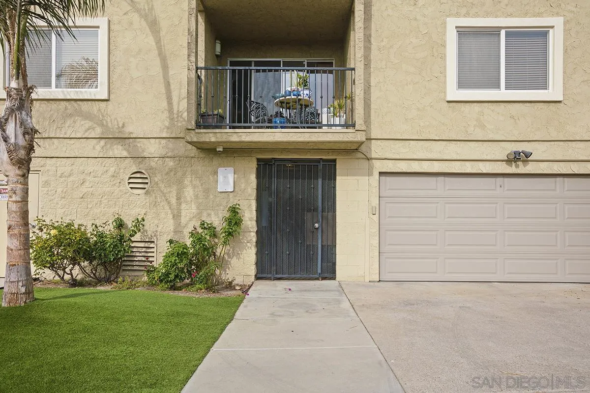 836 W Pennsylvania Ave Unit 217