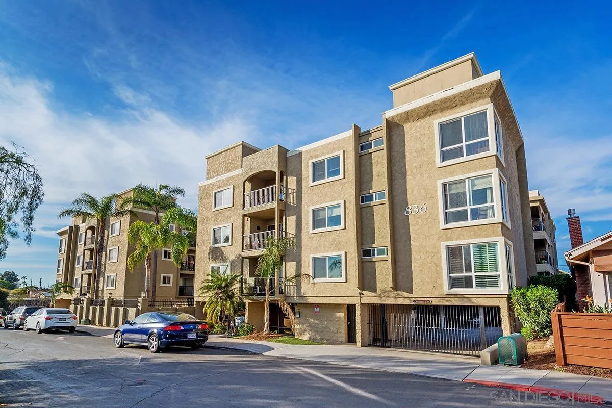 836 W Pennsylvania Ave Unit 217