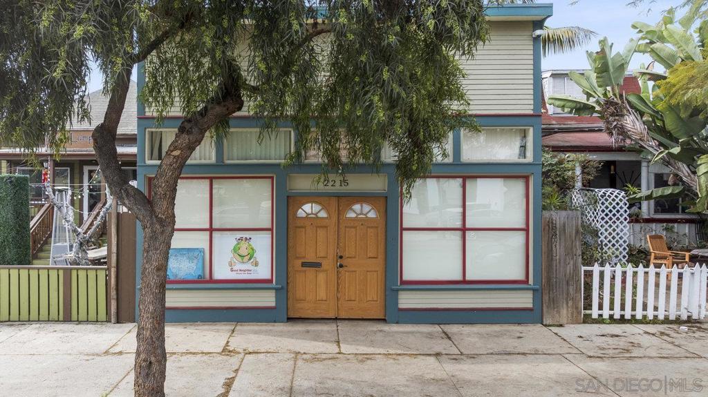 2215 Logan Ave