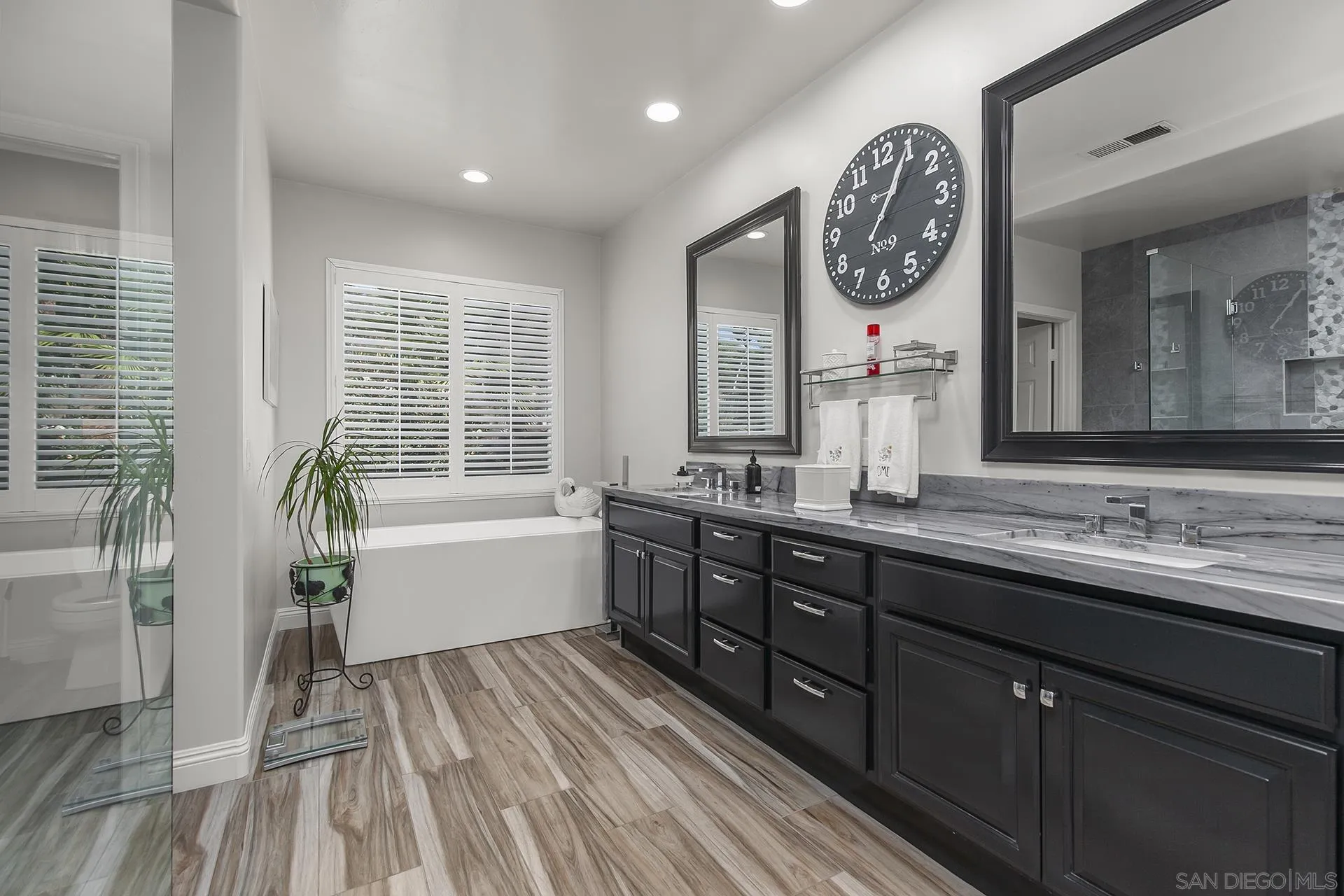 14460 Kentfield Pl