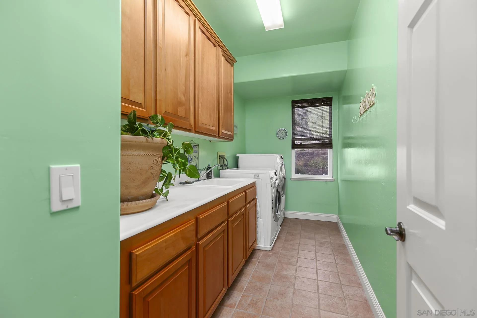 14460 Kentfield Pl