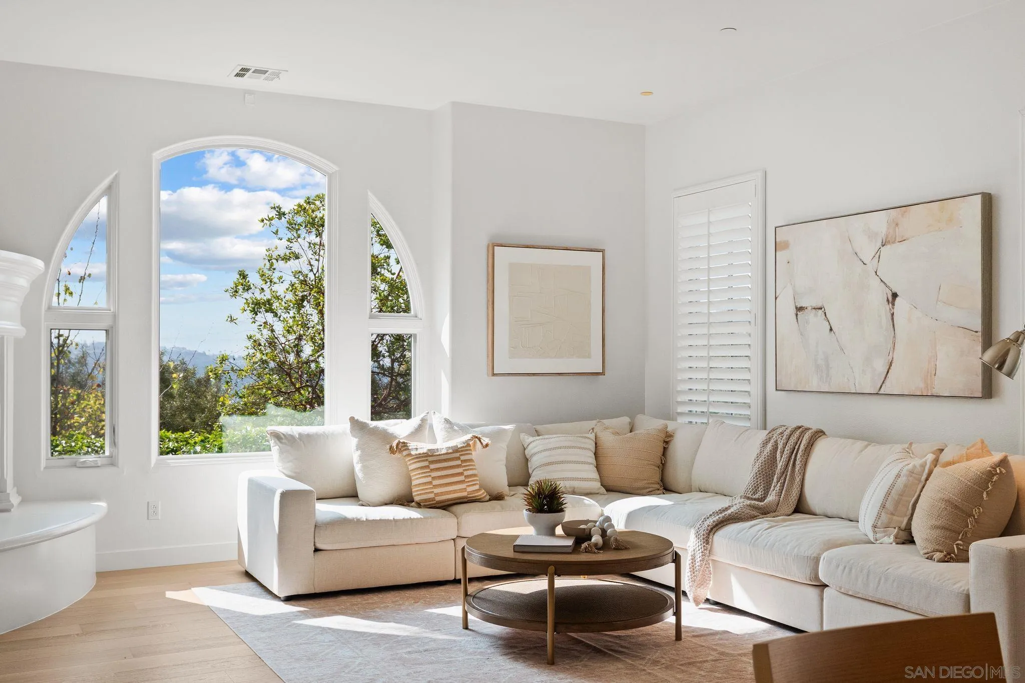 17026 San Antonio Rose Ct