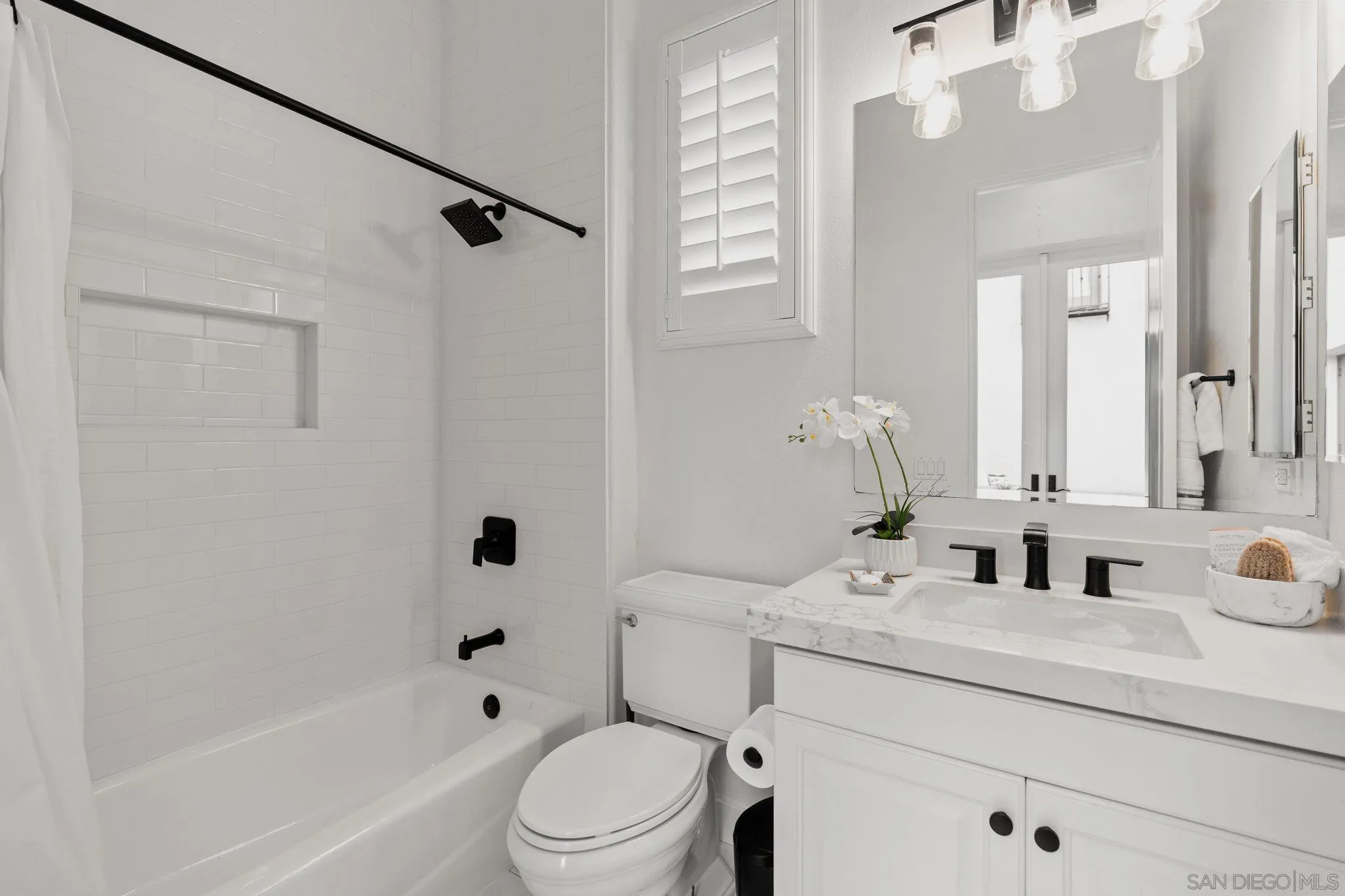 17026 San Antonio Rose Ct