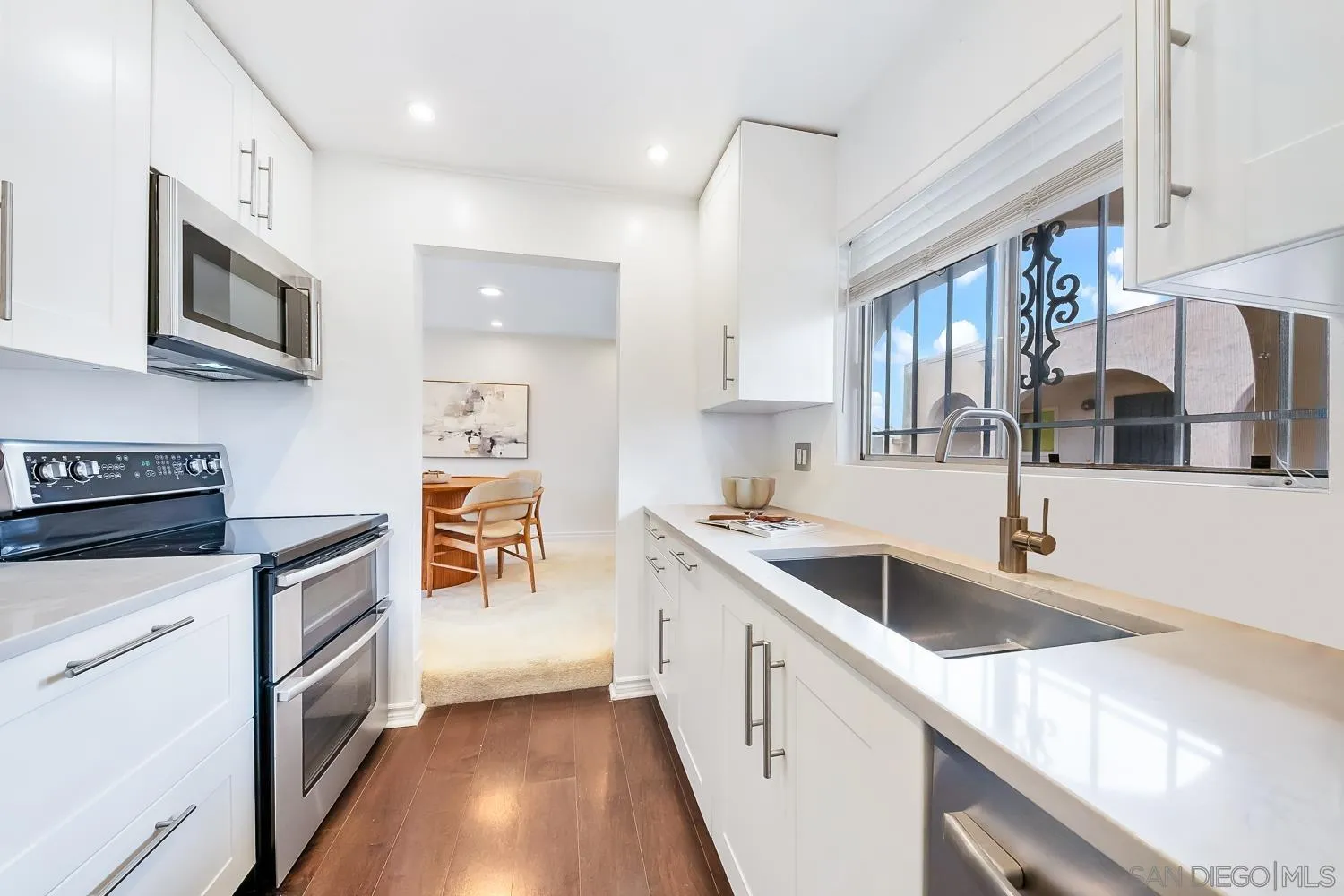 2530 Clairemont Unit 301