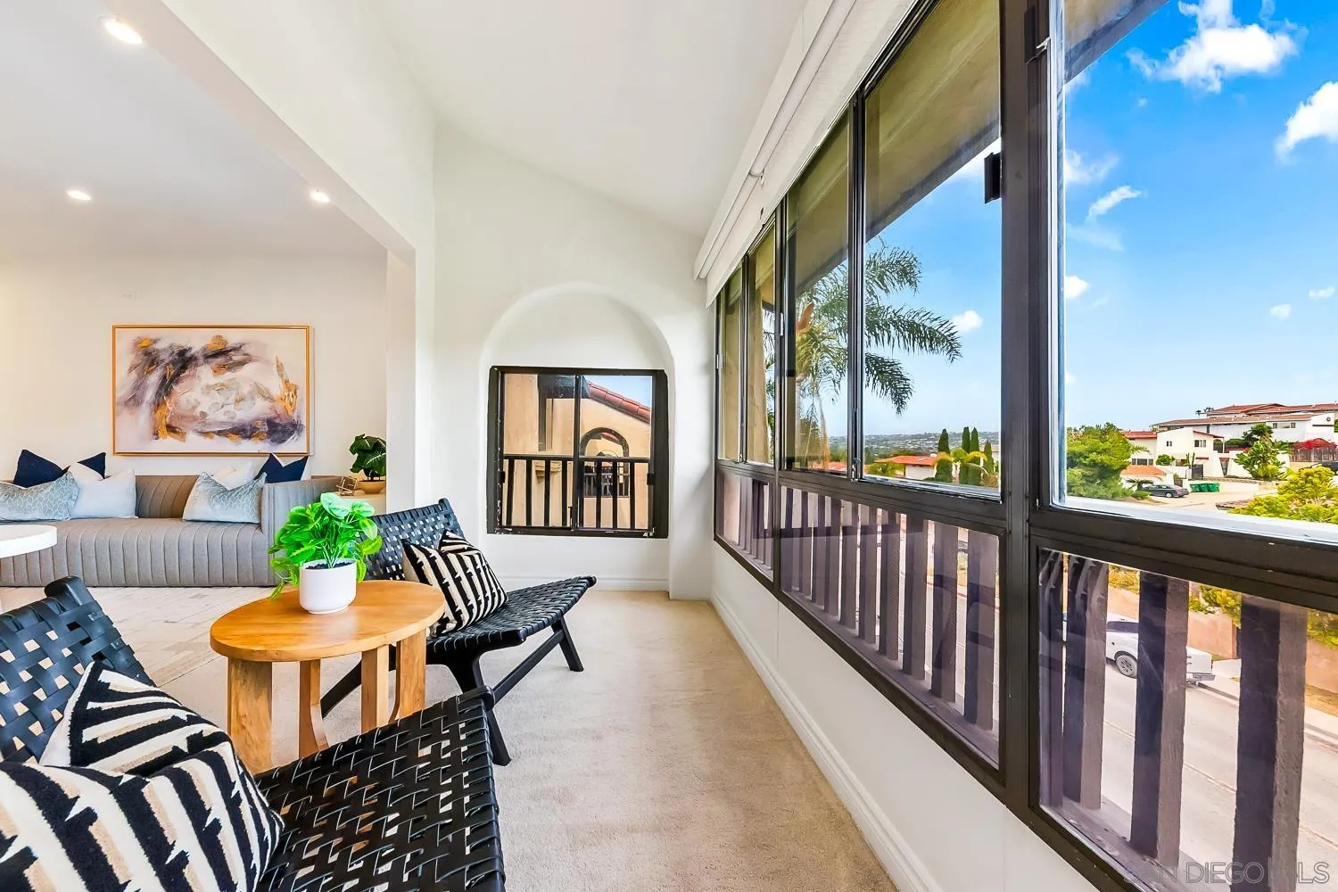 2530 Clairemont Unit 301