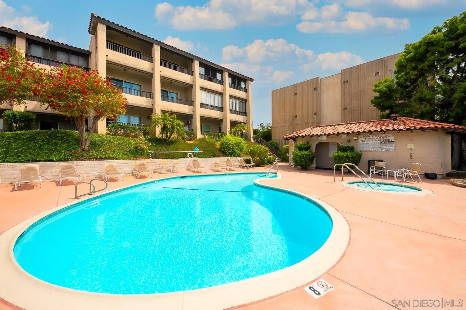 2530 Clairemont Unit 301