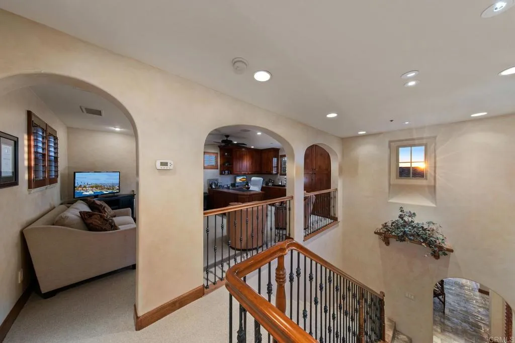 8419 Run Of The Knolls