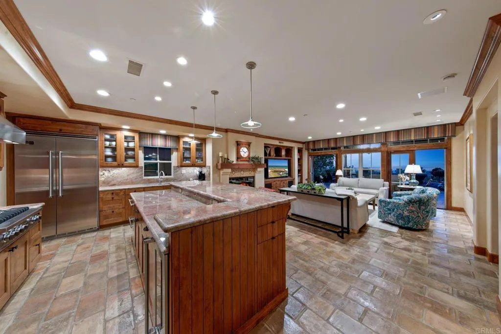 8419 Run Of The Knolls