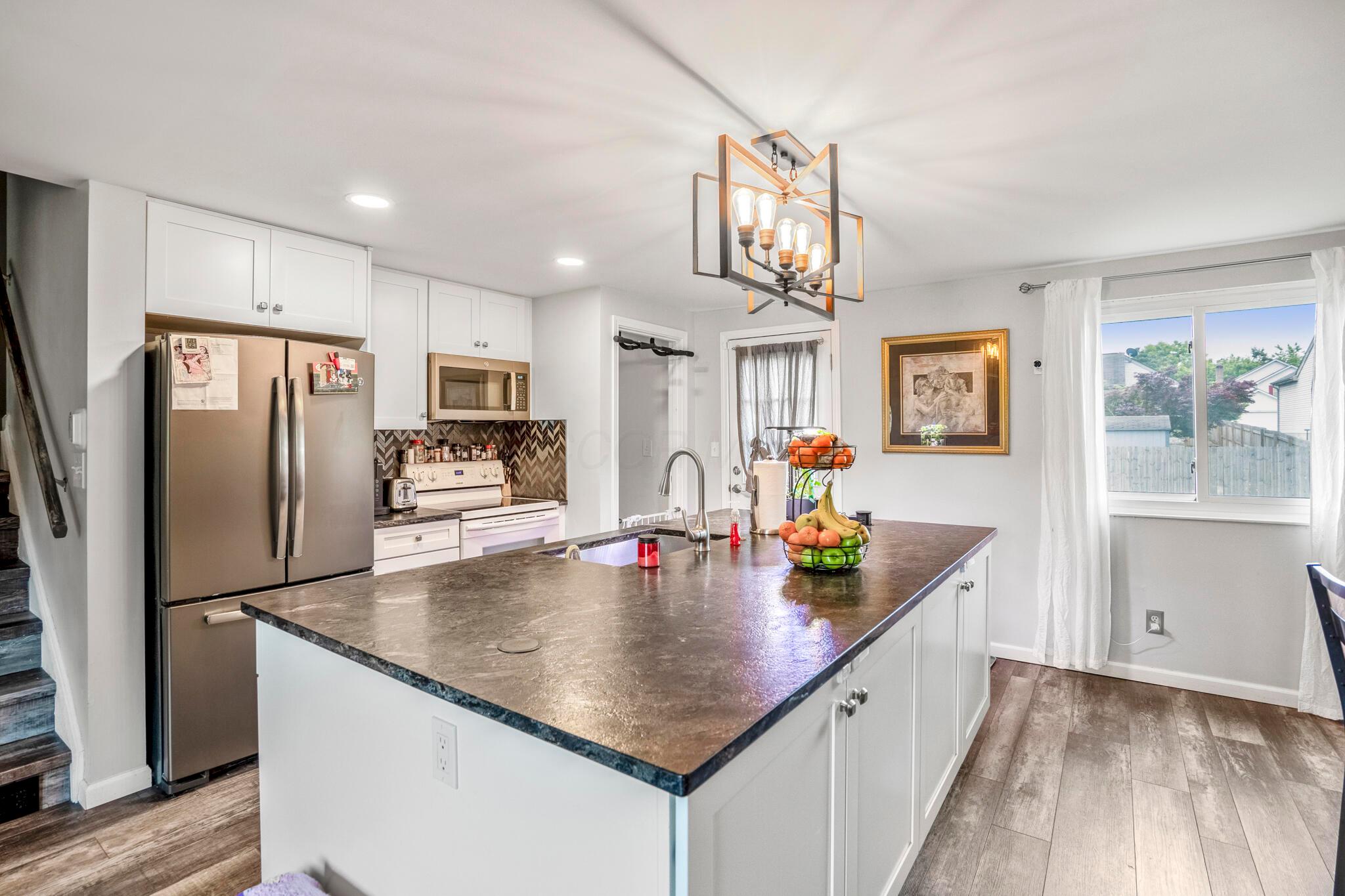 2421 Nugget Drive
