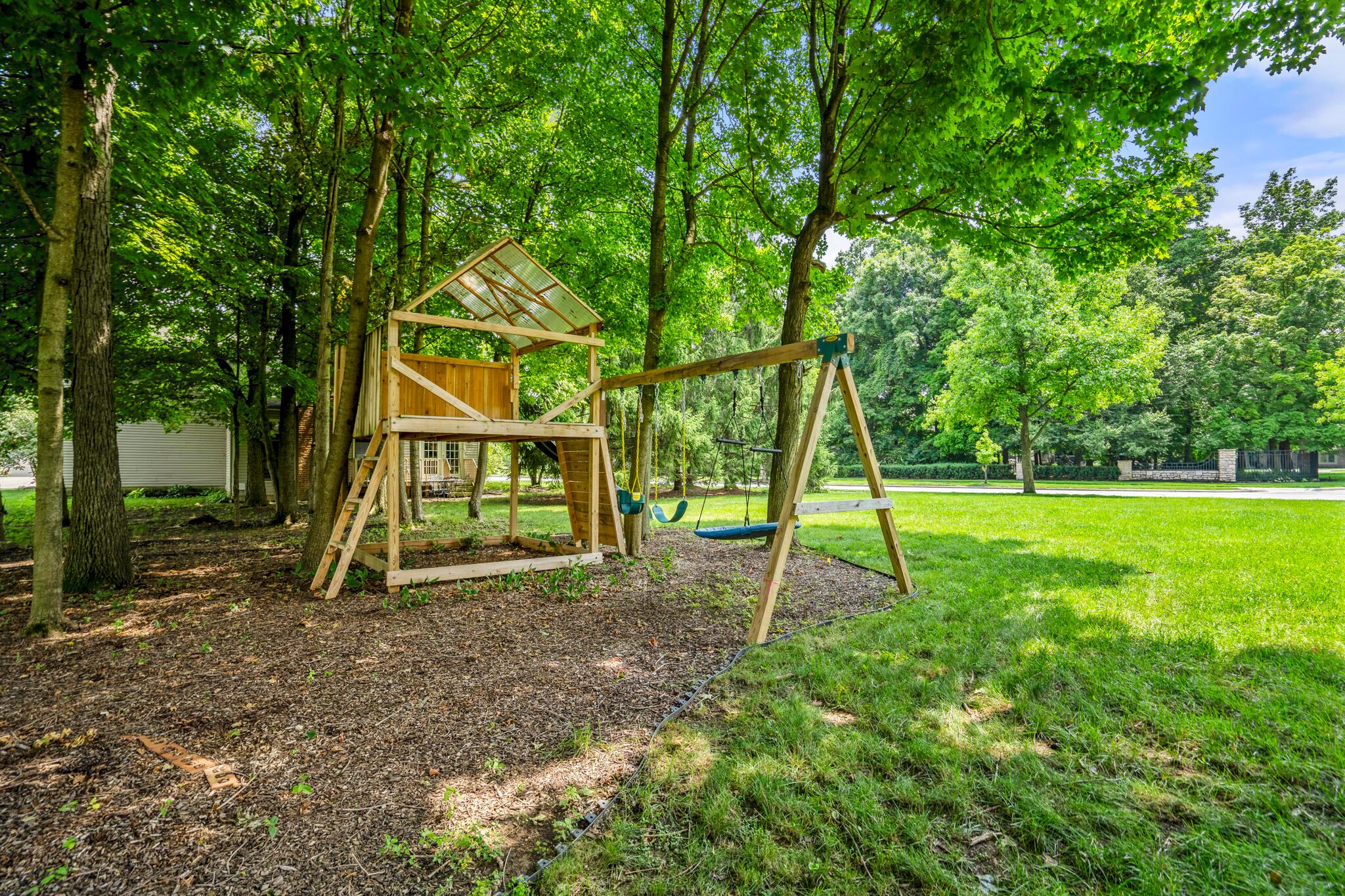 7652 Cashel Court