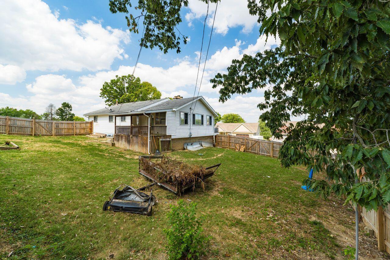552 Summitview Drive