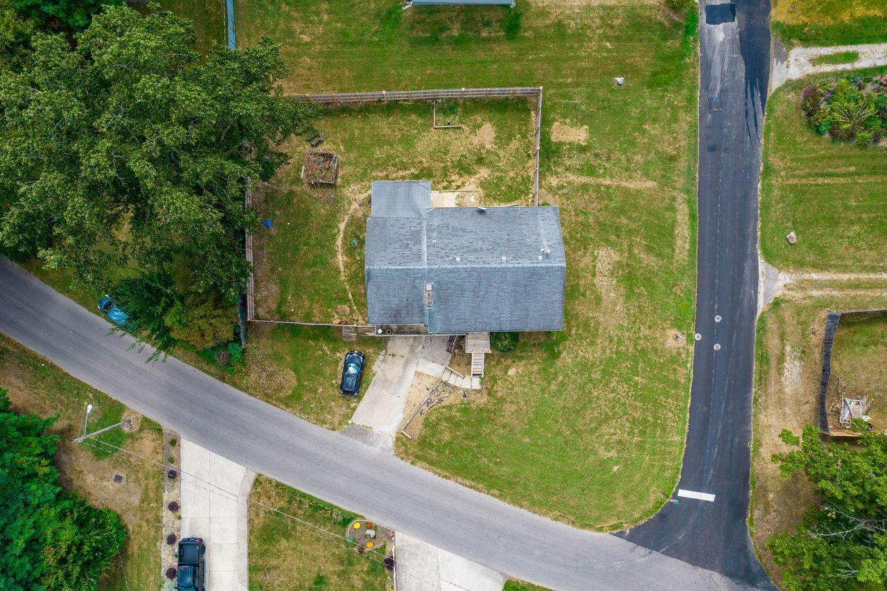 552 Summitview Drive