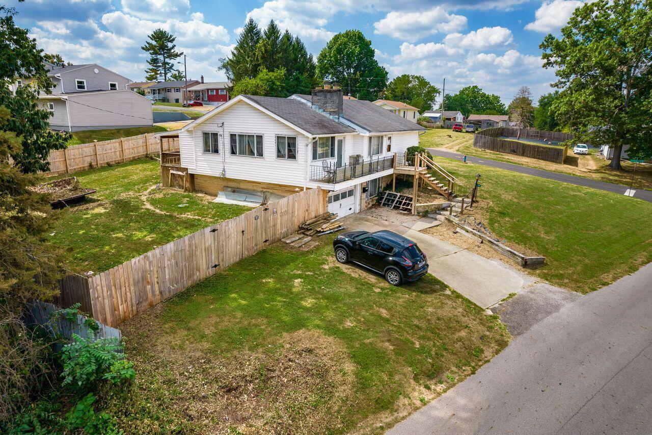552 Summitview Drive