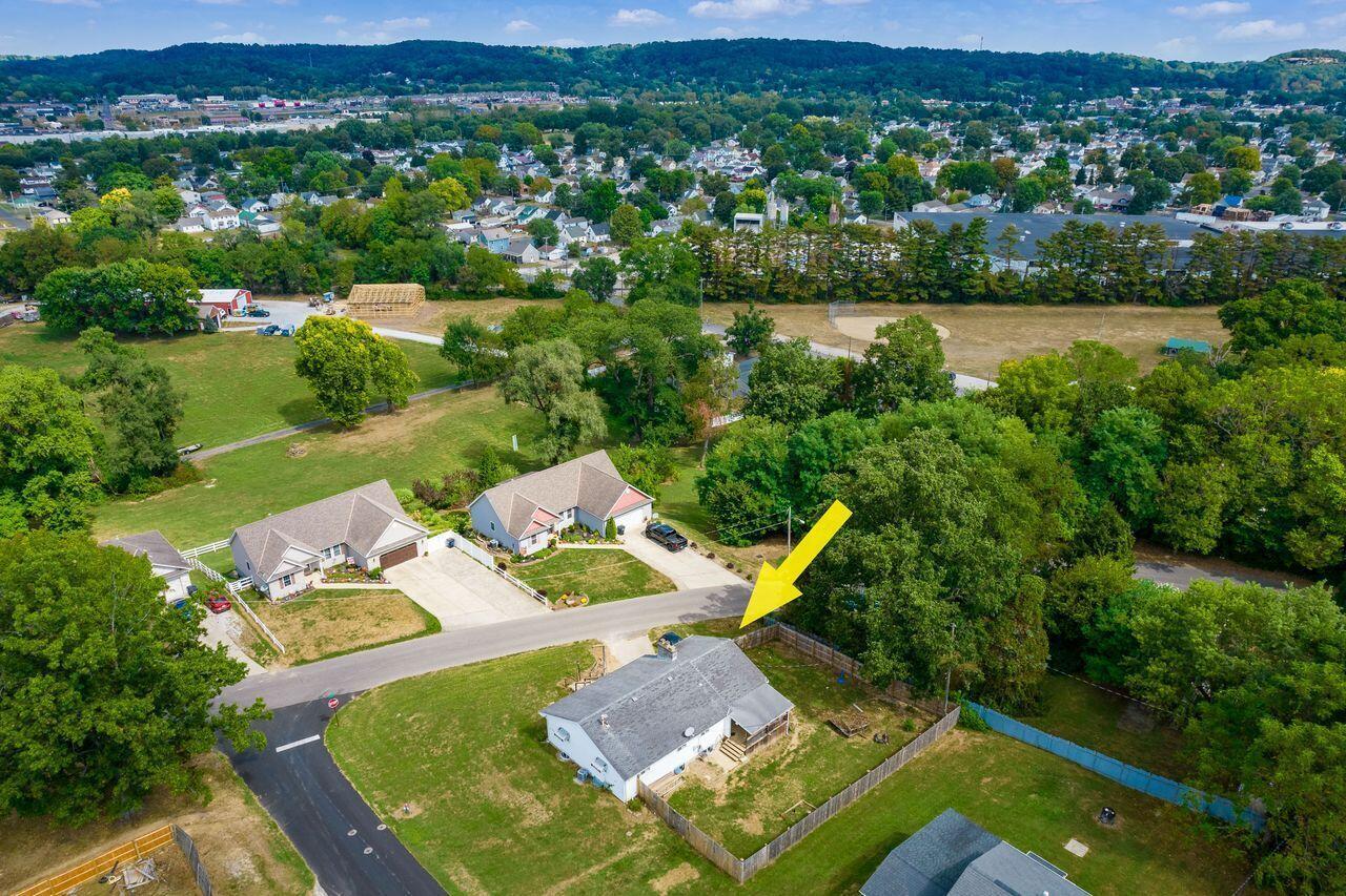 552 Summitview Drive