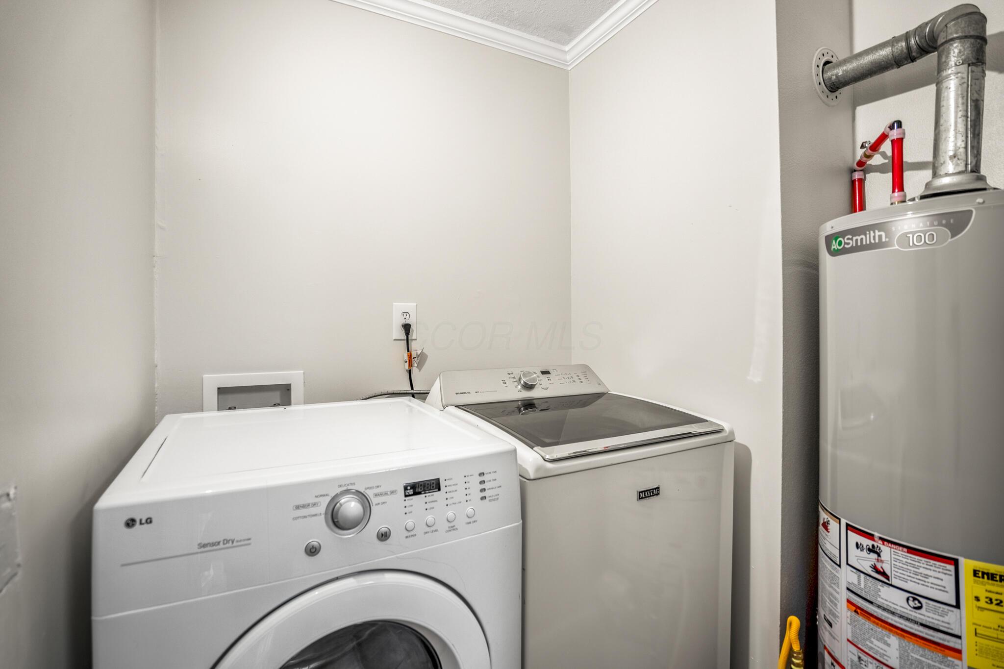 1121 W Sandusky Avenue