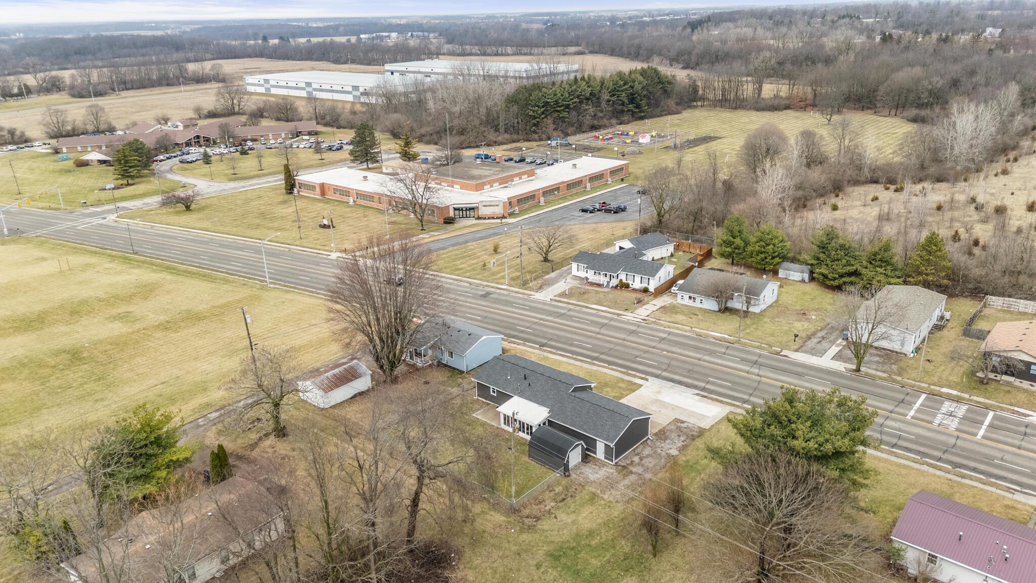 1121 W Sandusky Avenue