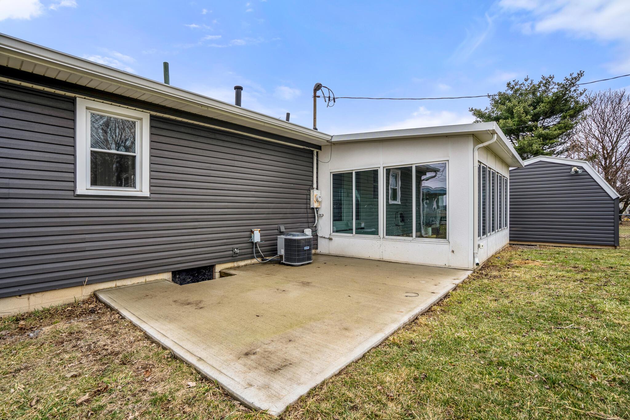 1121 W Sandusky Avenue