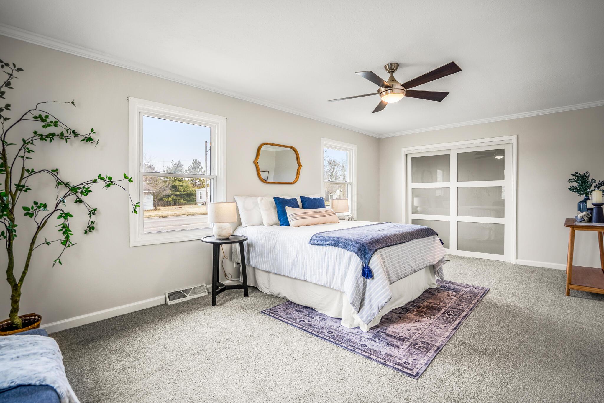 1121 W Sandusky Avenue