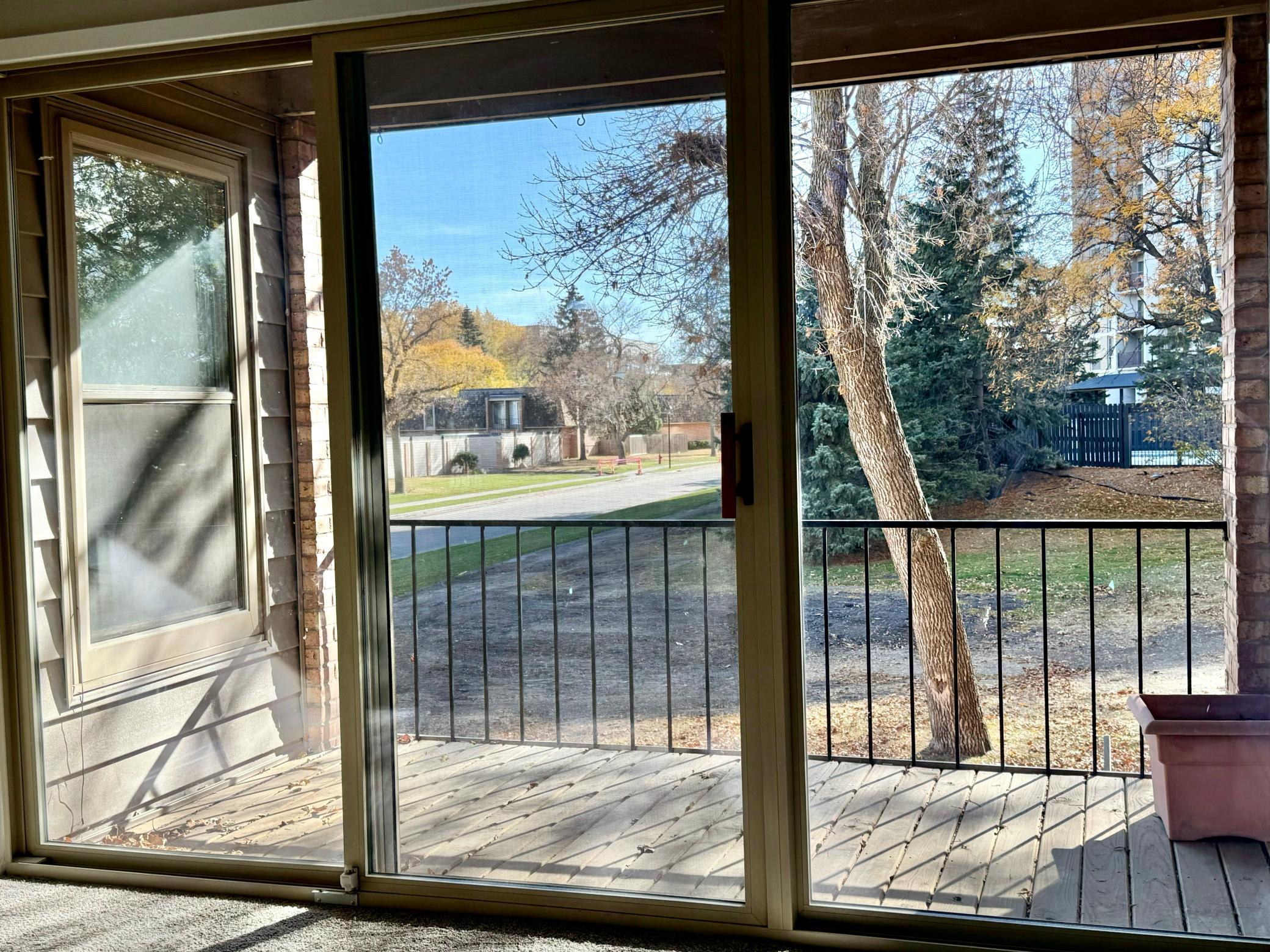 6328 Barrie Road Unit: 2A