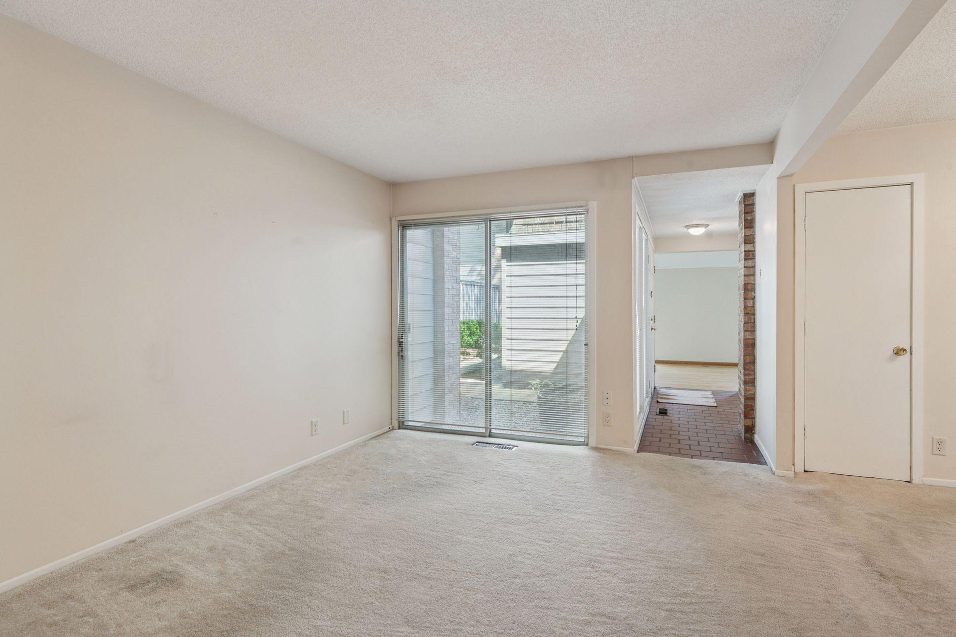 6308 Barrie Road Unit: 1C