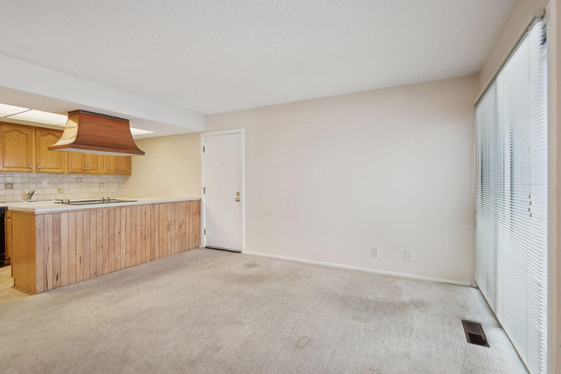 6308 Barrie Road Unit: 1C