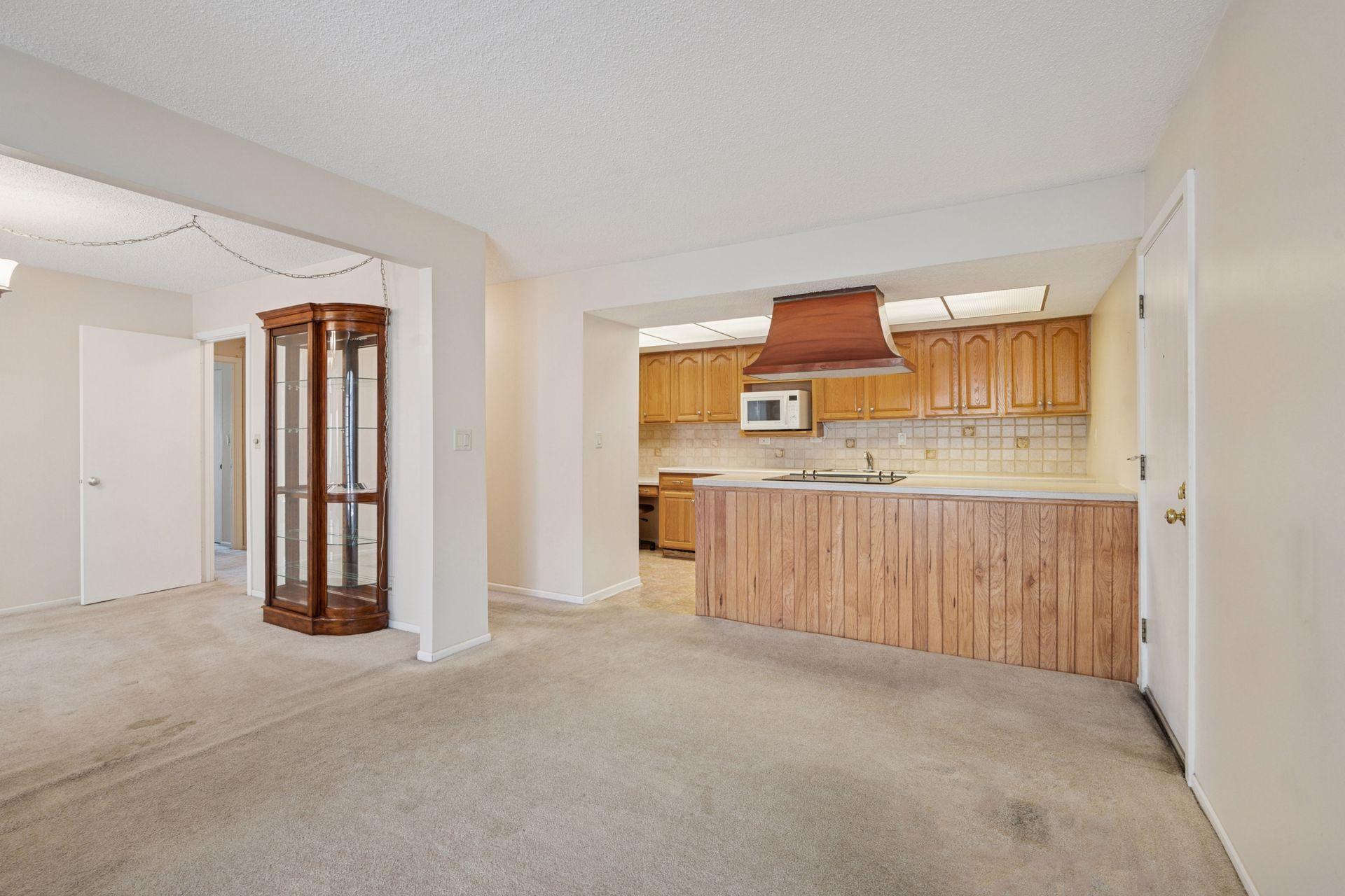 6308 Barrie Road Unit: 1C