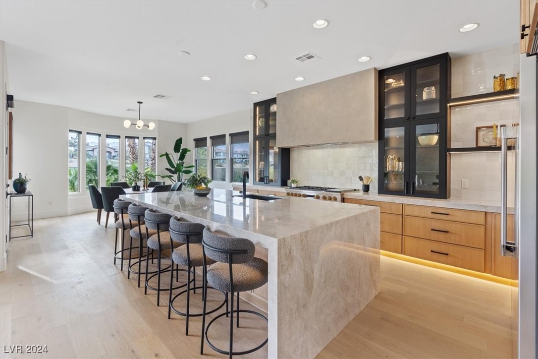 2019 Orchard Mist Street